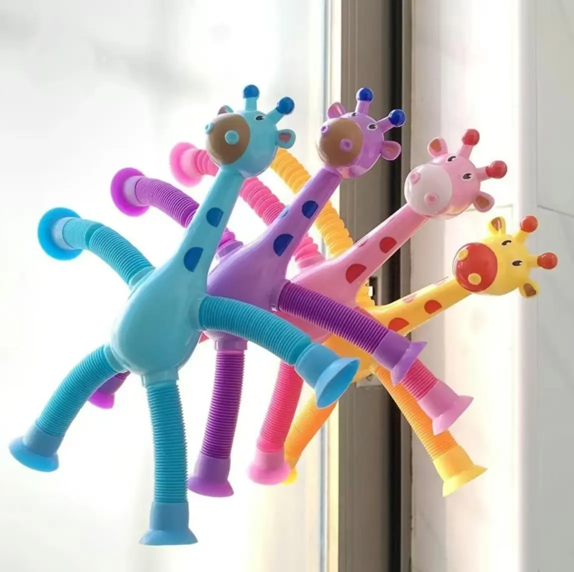 4pcs Suction Cup Giraffe Toy, Pull Tube Toy, Stress-Relief Travel Toy for Kids, Gift for Boys & Girls, Rattle Maracas Sensory Toy for Infants