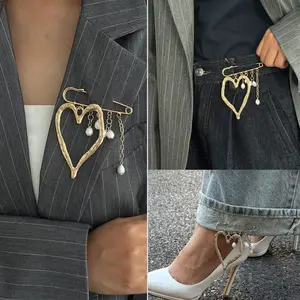 Elegant Heart Pearl Fringe Brooch, Vintage Style Accessory, Perfect Gift for Special Occasions, High-End Fashion Jewelry, Pearl Brooch Pins