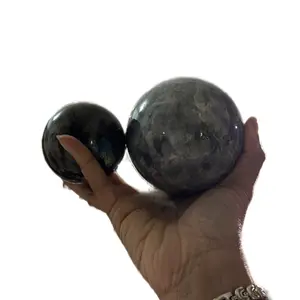 1pc Handcrafted Natural Labradorite Crystal Sphere - Polished Gemstone Ball for Home Decor, Collectible Figurines - Ideal for Various Room Types - Indoor Use, No Power Required - Unique Iridescent Healing Stone Display Piece,Assorted Sizes and Colors