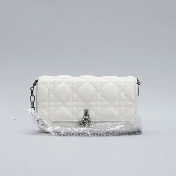 Pre-owned Dior lambskiin Clutches & Wristlets LADY SMARTPHONE CLUTCH lambskin BGP205639