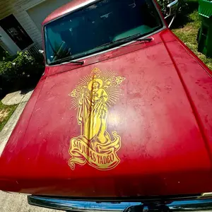 San Judas with praying hands Decal Sticker for Car, Trucks, SUV's, Decor 4 Different Sizes, Glass Doors, Vehicle Exterior Decoration Easy Installation