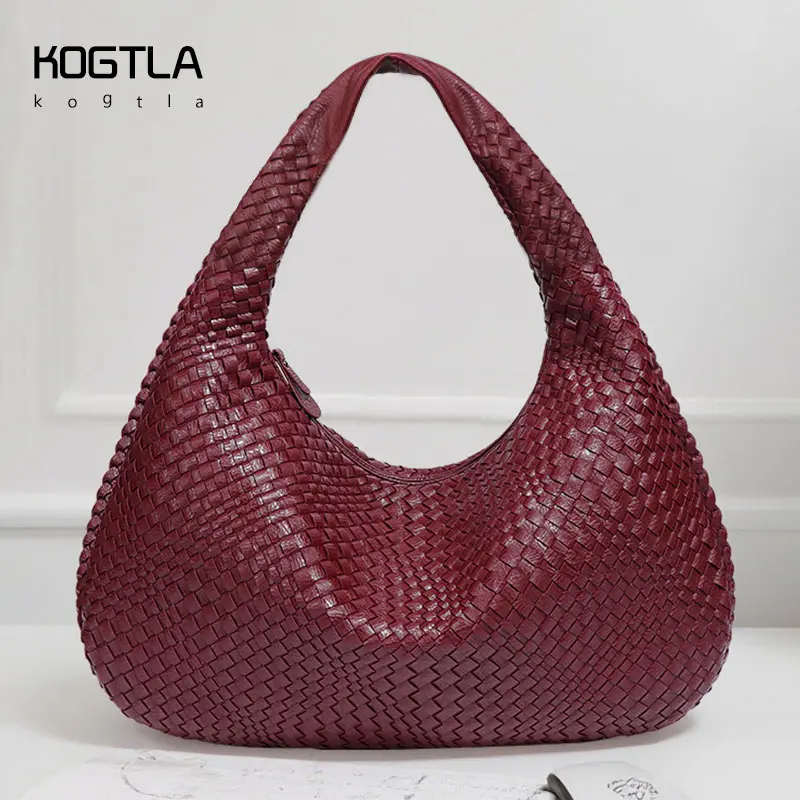 KOGTLA Women's Shoulder Bag, Chic Woven Purse in Soft PU Leather, Aesthetic Everyday Shopping Handbag, Chic Bag, Aesthetic Shoulder Bag Casual Shoulder Purse Fashionable Purse