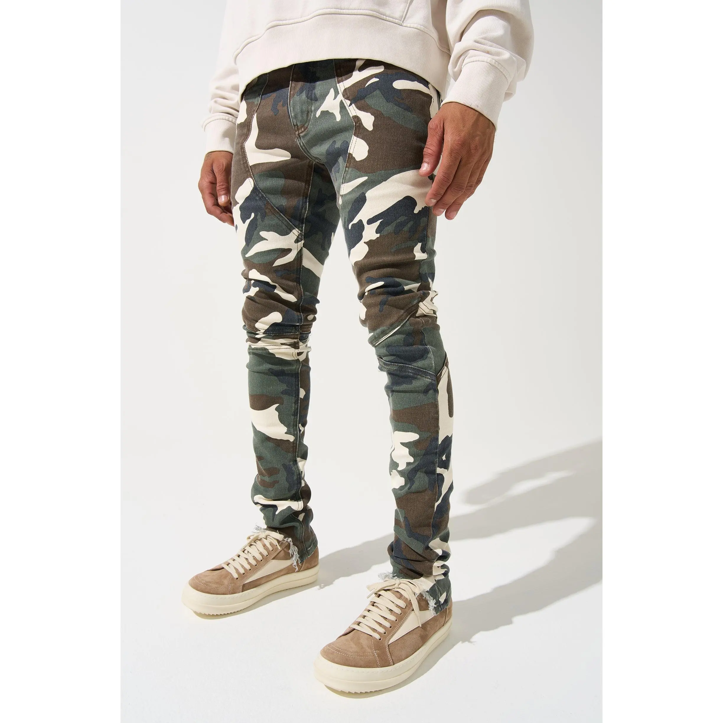 SYNC Jeans