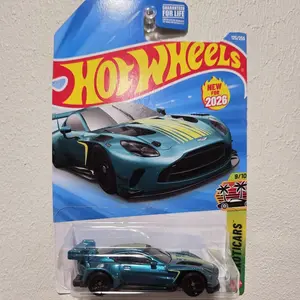 Hot Wheels '24 Aston Martin Vantage GT3