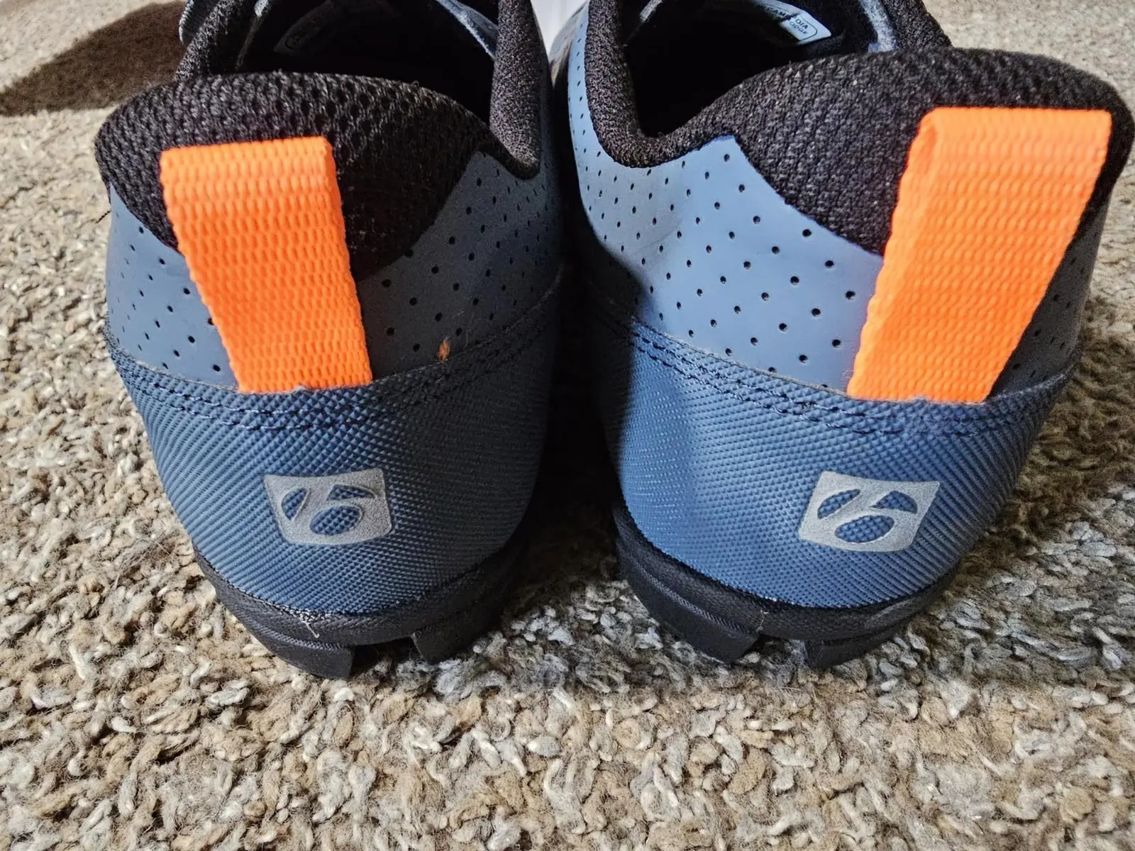 NEW BONTRAGER unisex evoke mountain shoe in battleship blue/radioactive orange Bontrager Evoke Mountain Bike Shoe US13EU46 Blue/Orange TREK  main image 3