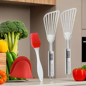 Anti Rust Fish Shovel Set, Wide Mustard Fish Spatula Thickness Blade Spatula Flipper Stainless Steel Fish Spatula with Oil Brush and Silicone Handle for Cooking Flipping and Grilling