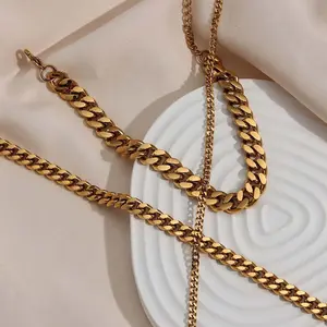 Women's Trendy 3-Piece Artificial Gemstone Cuban Chain Anklet Set - Bold Links, Multi-Layered Gold Design for Everyday Wear, Cuban Chain Anklets, Gold Chain Anklets