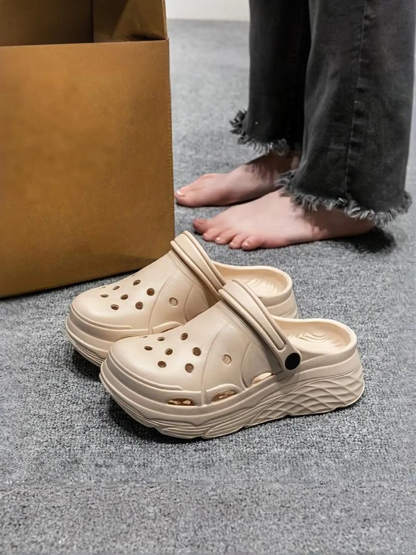 Women's Fashion Ventilated Eva Sandals, Home Outdoor Casual Shoes, Hollow Design, Lightweight Eva Material, Perfect for Leisure Wear, Breathable Clogs, Minimalist Clogs, Breathable Slippers