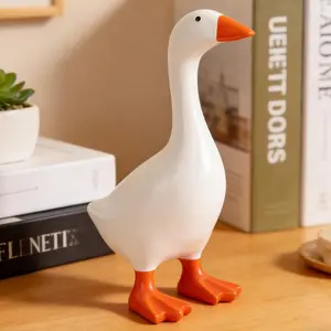 Funny Valentines Day Gifts for Him Her 7 Inch Resin Goose Statue Key Holder Cute Desk Figurine for Indoor Decor Porch Key Holder Kawaii Room Decor House Warming Gifts