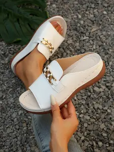 Women's Fashionable Chain Decorated Slides, Casual Comfortable Flat Sandals for Summer, Lightweight Breathable Shoes for Daily Wear, Girl, Footwear Sandal