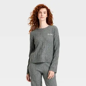 Women's Cozy Alpine Knit Bouclé Crewneck Pullover Sweater - Universal Thread