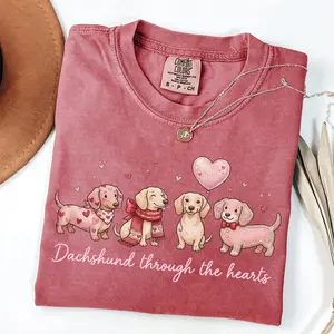 Comfort Colors® Valentine Dog Shirt Dachshund Shirt Dachshund Mom Shirt Dachshund Lover Shirt Valentine Lovely Dog Sweatshirt
