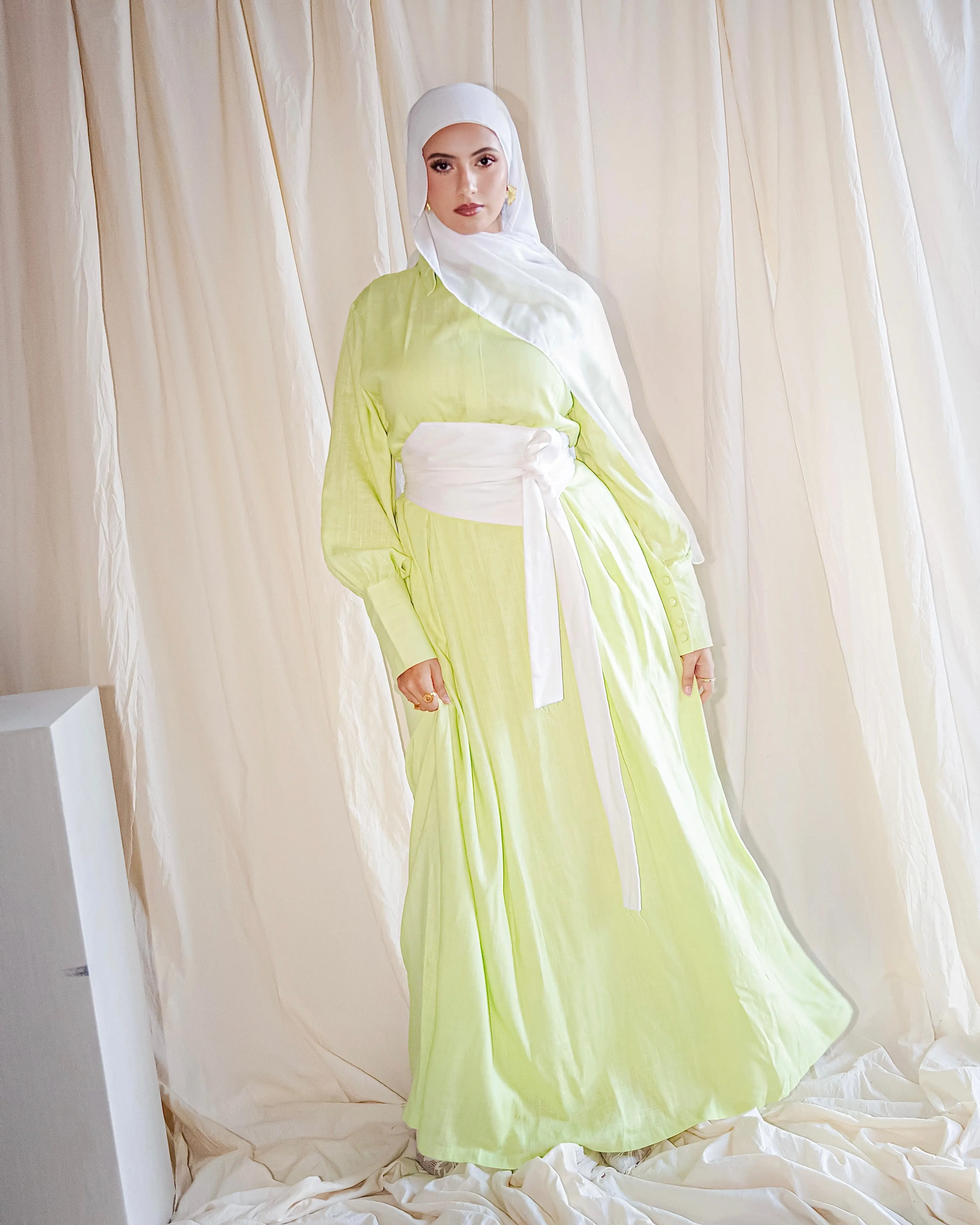 THE LINEN DRESS | LIME GREEN