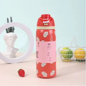 Owala FreeSip 32oz Stainless Steel Insulated Portable Sports Water Bottle - Red Feather Fruit Pattern, Kitchenware Drinkware Vacuum Flask outdoorfun