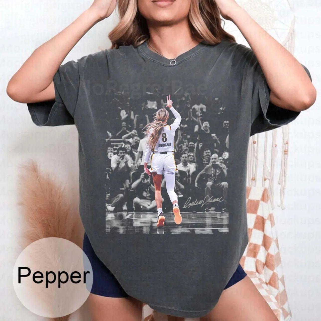 Comfort Colors Vintage Sophie Cunningham Comfort Colors Shirt Gift For Woman and Man Unisex T-Shirt Unisex Womenswear Graphic Tops 5WI