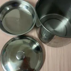 Stainless Steel Oil Pot with Tray and Lid, Kitchen Oil Dispenser and Bacon Grease Container, Olive Oil Dispenser, Kitchen Gadget