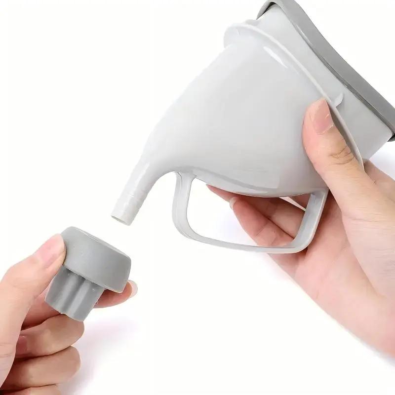 Portable Car Urine Bottle with Lid, Perfect for Traffic Jams & Long Trips