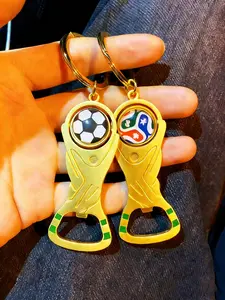 1 pc World Cup Football Bottle Opener Keychain, Novelty Soccer Souvenir, Portable Beer Opener, Perfect Gift for Fans, Friends, Partners, Portable Design