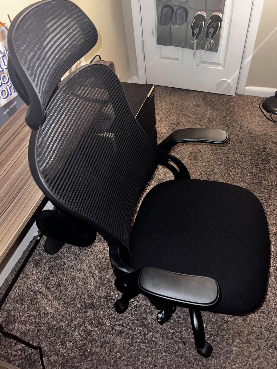 Item: Black-No Footrest