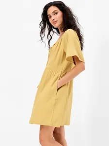 Old Navy Women's Crinkle Gauze Flutter-Sleeve Mini Swing Dress