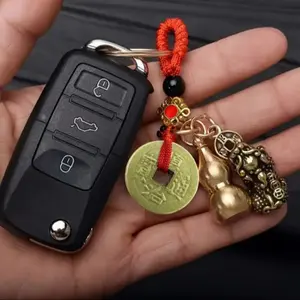 Christmas Gift Keychain, Luxurious Feng Shui Prosperity Keyring with Pi Xiu and Gourd Charm, Durable Metal, Tassel and Beads Decor, Keychain Parking Key