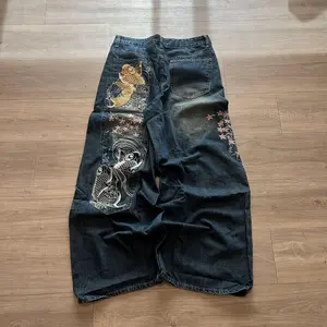 Koi Fish Baggy Jeans – Y2K Japanese Streetwear Wide Leg Skater Pants Multi Pocket Denim Embroidered Vintage Grunge Aesthetic