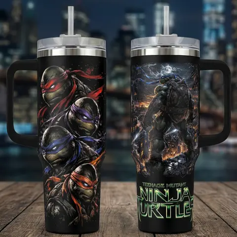 Teenage Mutant Ninja Turtles - The Last Ronin Tumbler, 40oz Insulated Travel Mug with Handle & Straw. TMNT Dark Fantasy Art Cup, Retro Cartoon & Comic Fan Merchandise, Perfect Gift for Gamers and Movie Lovers.