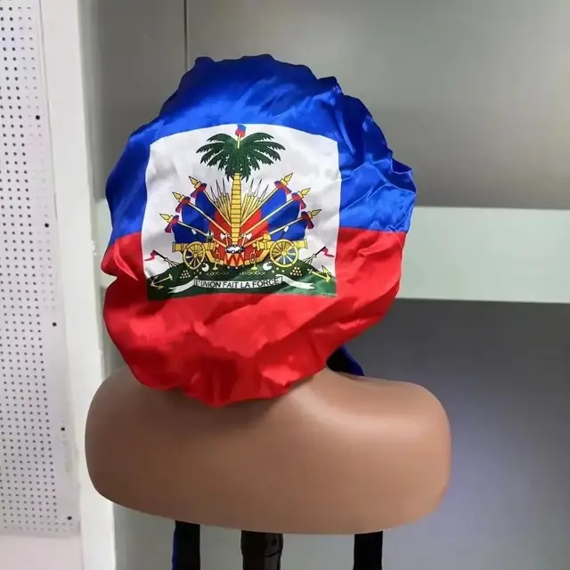 Haitian bonnet