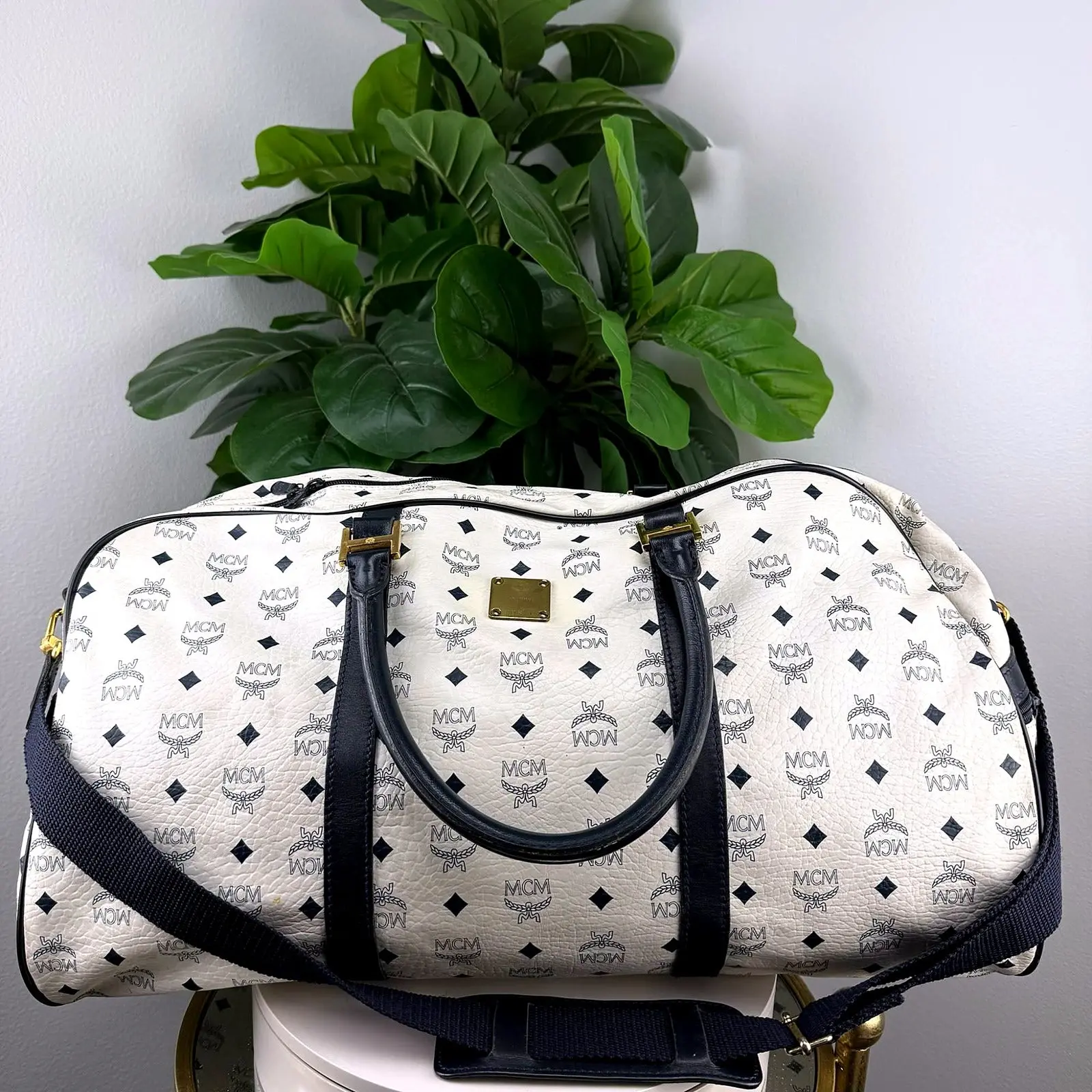 Pre-owned Coated canvas Duffel Authentic MCM White Visetos Monogram Boston Bag
