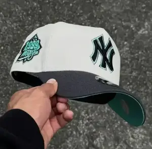 New Era High Quality Snapback Caps MLB Collection – NY Yankees Fitted Hat, Durable Cotton Baseball Cap, Flat Brim Gorra, Gorras Urbanas Hombre Mujer, Estilo Callejero, Deportes, Regalo Ideal Fans MLB