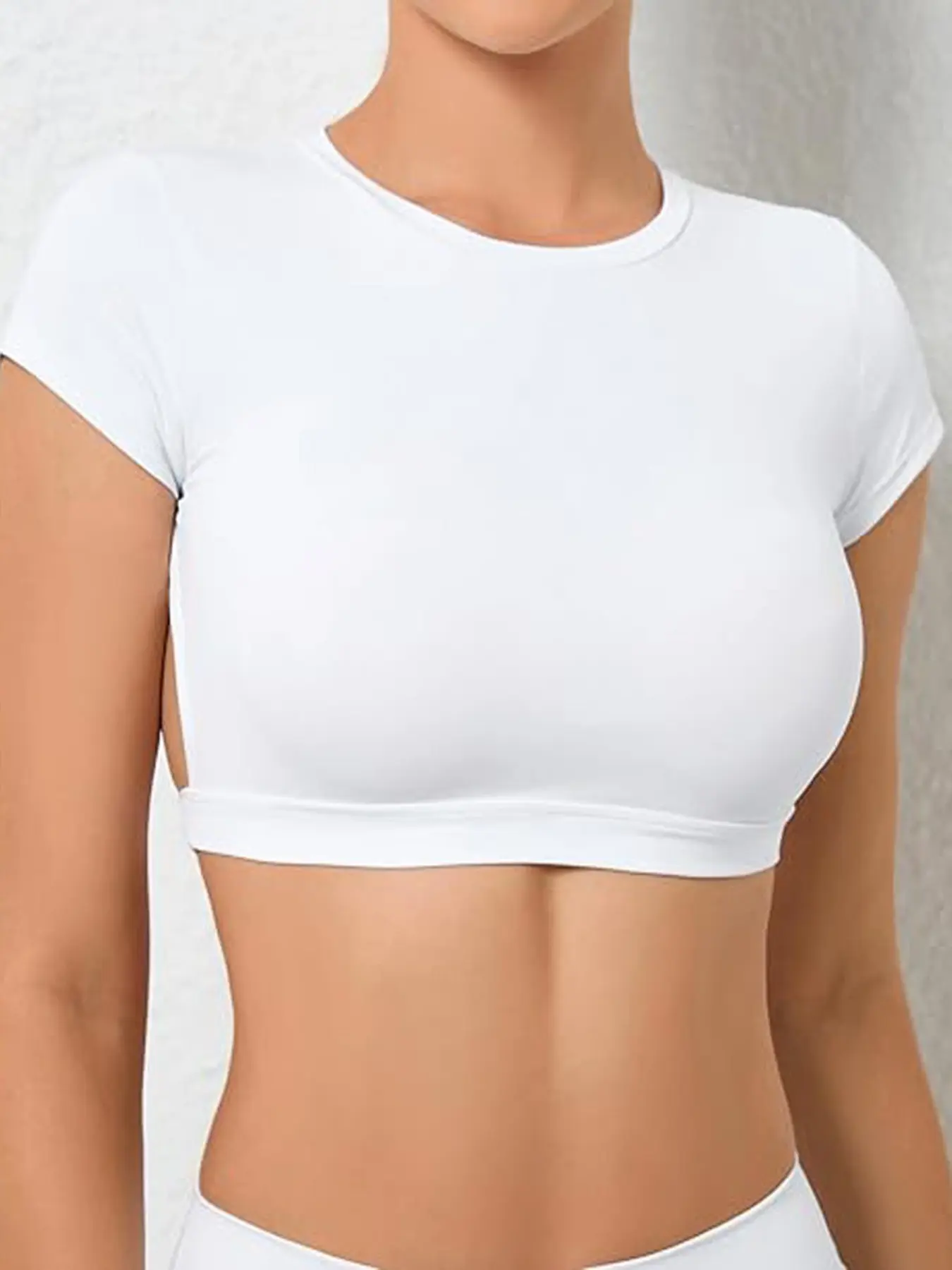 Women's sexy open-back high-elastic sports short-sleeved top, comfortable and fashionable fitness top, suitable for yoga and fitness exercises, Compression Sports Tee, Sports Tops