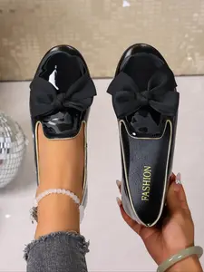 Women's Fashion Low Heel Flat Shoes, Comfortable Lightweight Mid Heel Walking Shoes, Bow Mary Jane Leather Pumps for Daily Wear