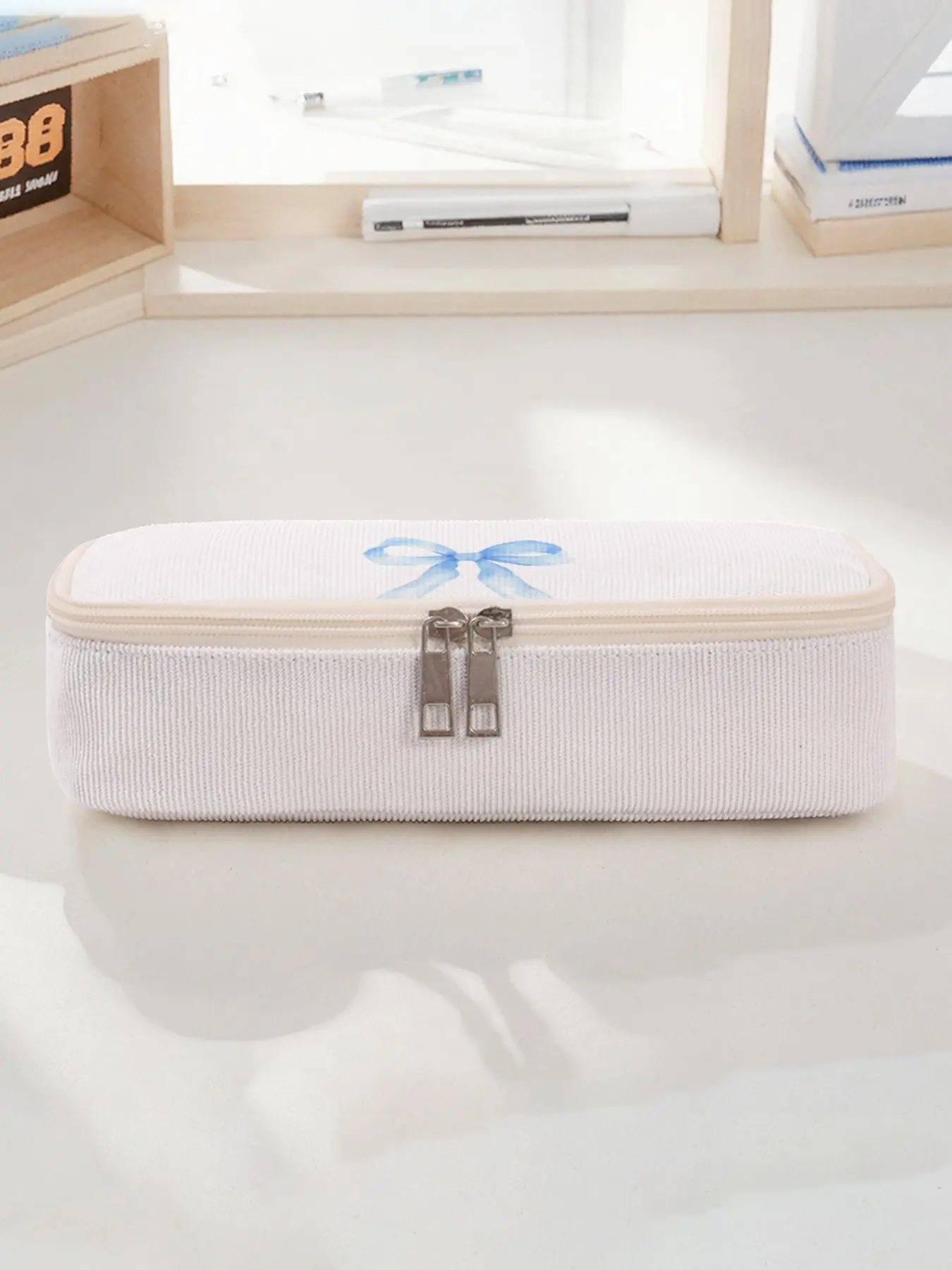 Butterfly Pattern Large Capacity Pencil Case, Durable Multi-Functional Storage Bag, Portable Zipper Box for School Office Supplies