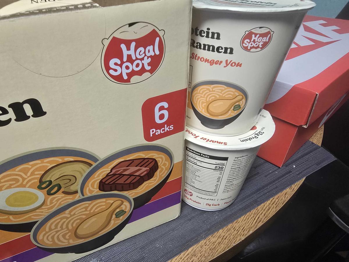 Item: 6cups(Chicken*2,Beef*2,Classic-Pork*2)