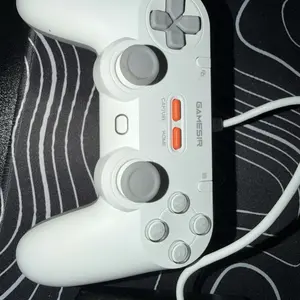 review image 0