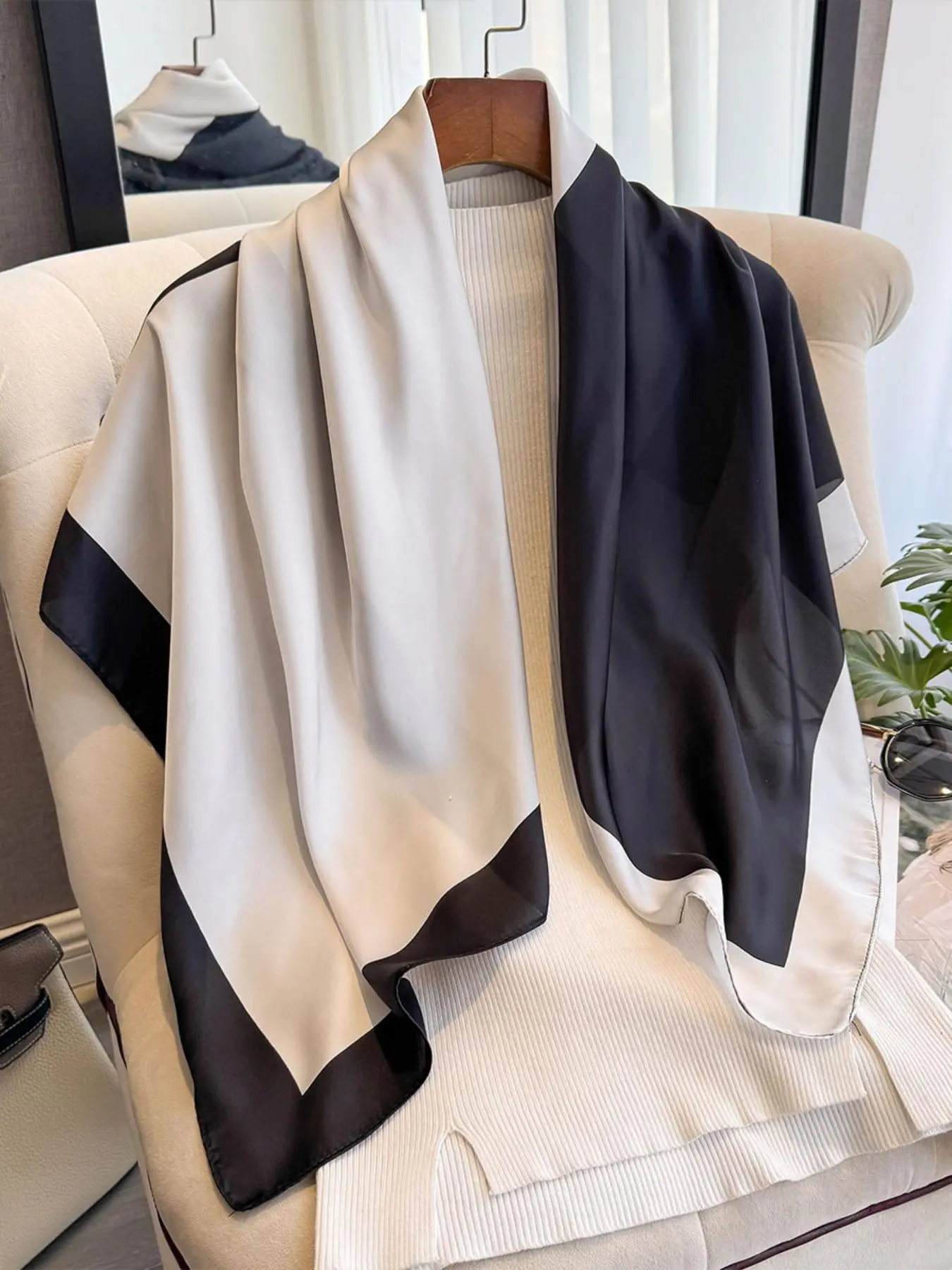 Women's Patchwork Print Open Front Cape Shawl, Casual Versatile Scarf for All Seasons, Fashion Accessories for Women & Girls