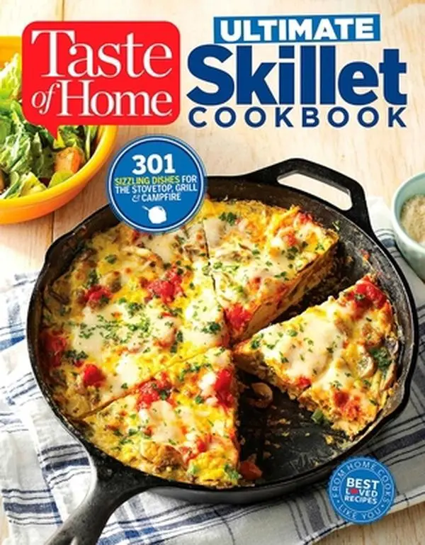 USED Taste of Home Ultimate Skillet Cookbook (Paperback, Soft Covers, 1.47 lbs) - 325 Sensational Skillet Recipes for Busy Moms, All Occasions, From Cast-Iron Classics to Speedy Stovetop Suppers by Taste of Home Editors (English)