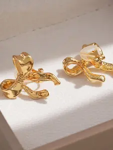 Butterfly Knot Ear Clips, Metal Texture Butterfly Shape Earring Clamps, Versatile No-Pain Design, Unique Accessory for Women