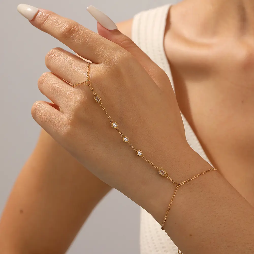 Fashion Simple Inlaid Diamond Geometric Round Ring Oval Accessories Chain Stainless Steel Interlocking Back Hand Chain