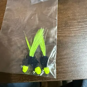 Chartreuse black chartreuse