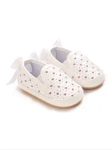 Baby Girl's Heart Print Flat Shoes, Bow Decor Casual Comfortable Non-slip Soft Sole Shoes for Infant Toddler, Newborn Baby Girls Walking Shoes, Soft Soled Shoes, Baby Sprinkle Shoes