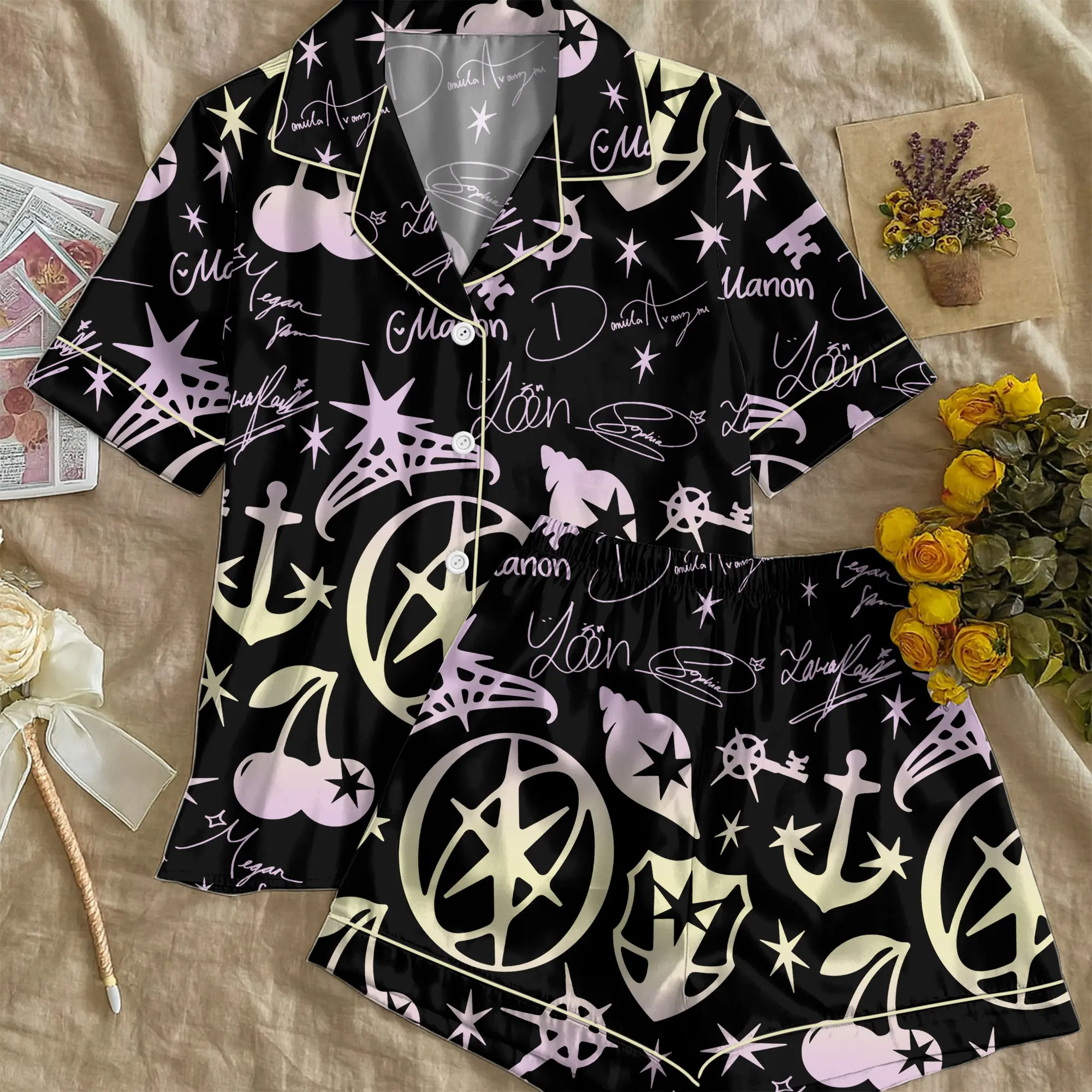 Pajama Retro Katseye Vintage Set - Katseye Beautiful Chaos, Gnarly & Soft is Strong Kpop Pajama Design - Gabriela Hoodie Style Sleepwear