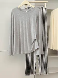Women's Modal Cotton Long Sleeve Checked Pajama Set, Loose-Fit Breathable Comfortable Sleepwear Loungewear for Spring & Fall Seasons