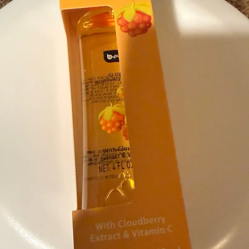 Glow up moisturizing Toner