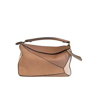 Pre-owned Loewe leather Shoulder Bags Small Pink Puzzle bag with strap