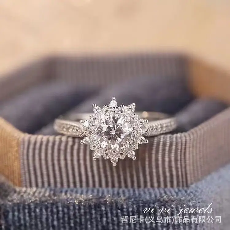 One carat sunflower women's ring