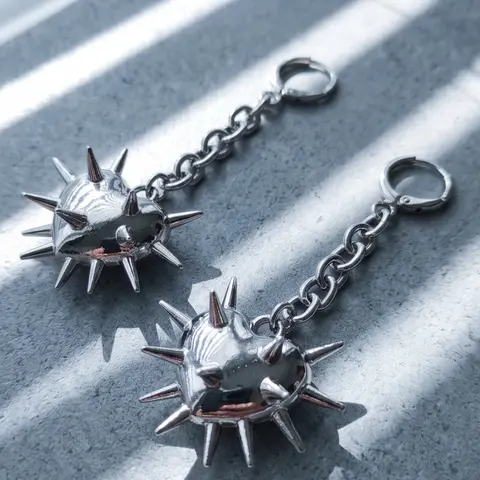 Sharp Heart Drop Earrings, Heart Shaped Earrings, High Quality Earrings, Statement Earring, Punk Gothic Jewelry for Women, Retro Style Alloy Chain, All-Season Accessory, Perfect for Dangling Earrings