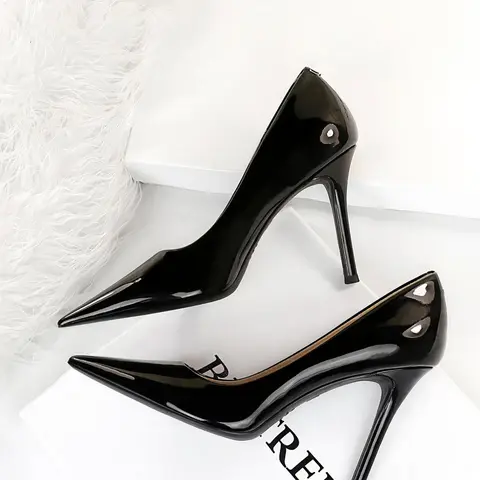 Valentine's Day Women's Fashionable Solid Color Stiletto Heels, Elegant Pointed Toe High Heels for Party, Daily Clothing Decor for Women & Girls