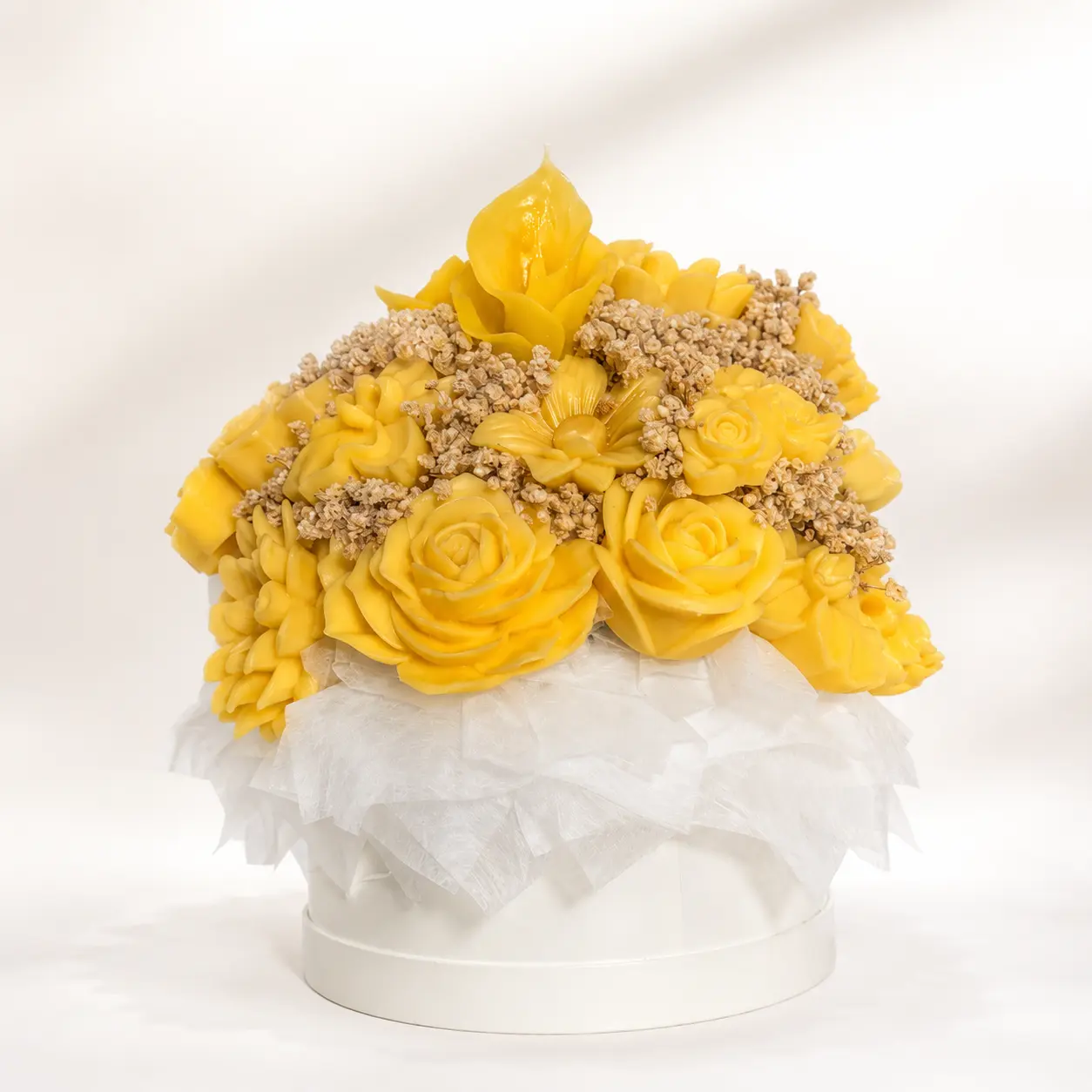 Handmade Rose Bouquet Scented Candle Floral Centerpiece Home Decor Gift 1pc