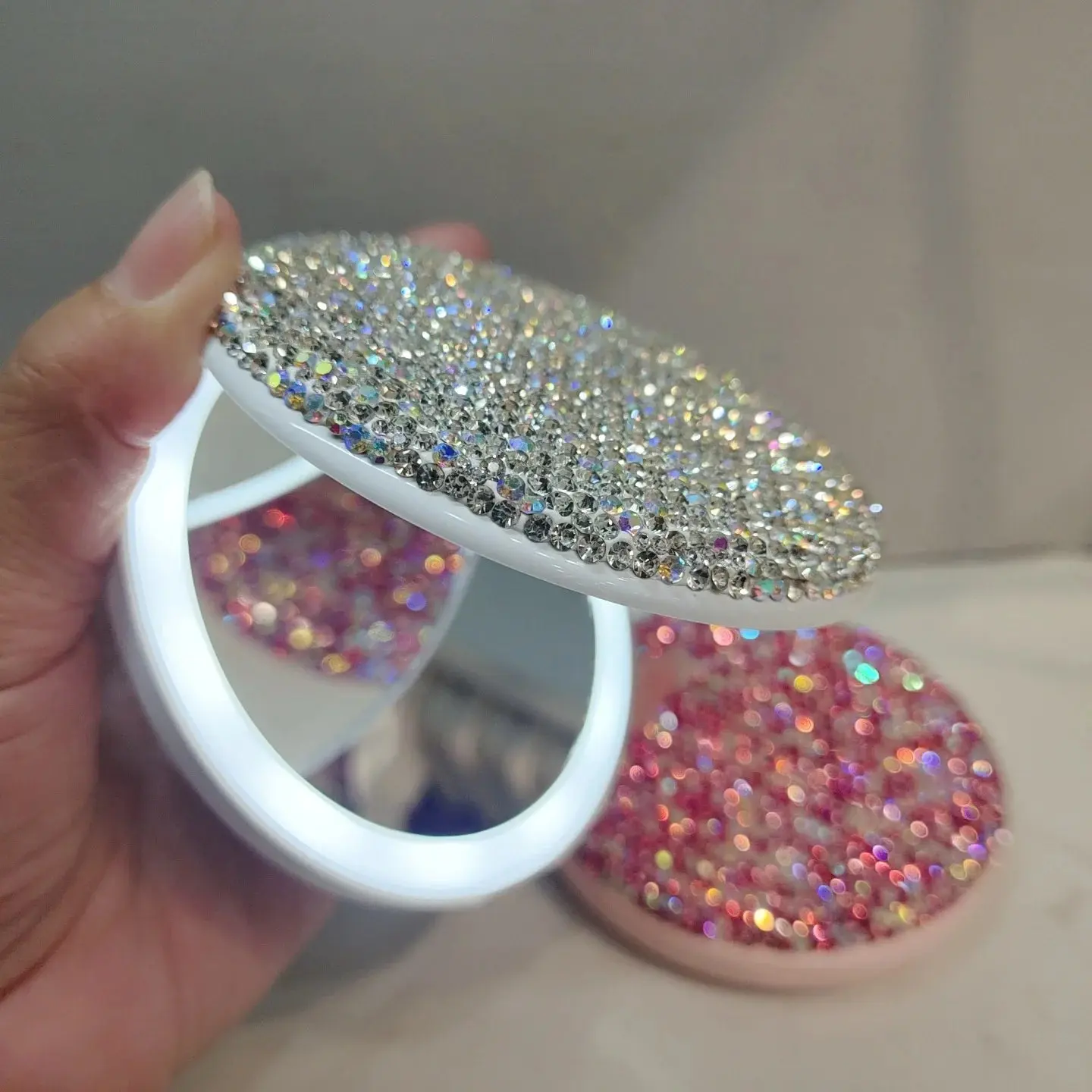 GlamHalo™ Mirror | Diamond Glow